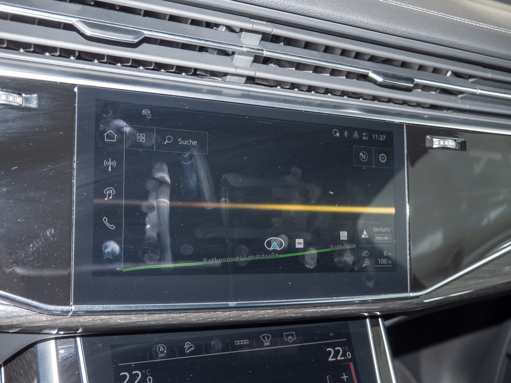 Q7